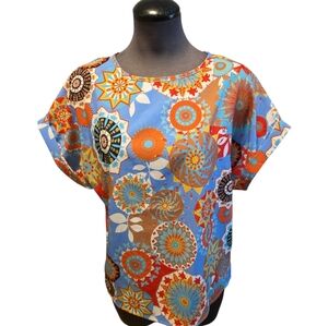 NWT EMERY ROSE COLORFUL TOP SZ.M